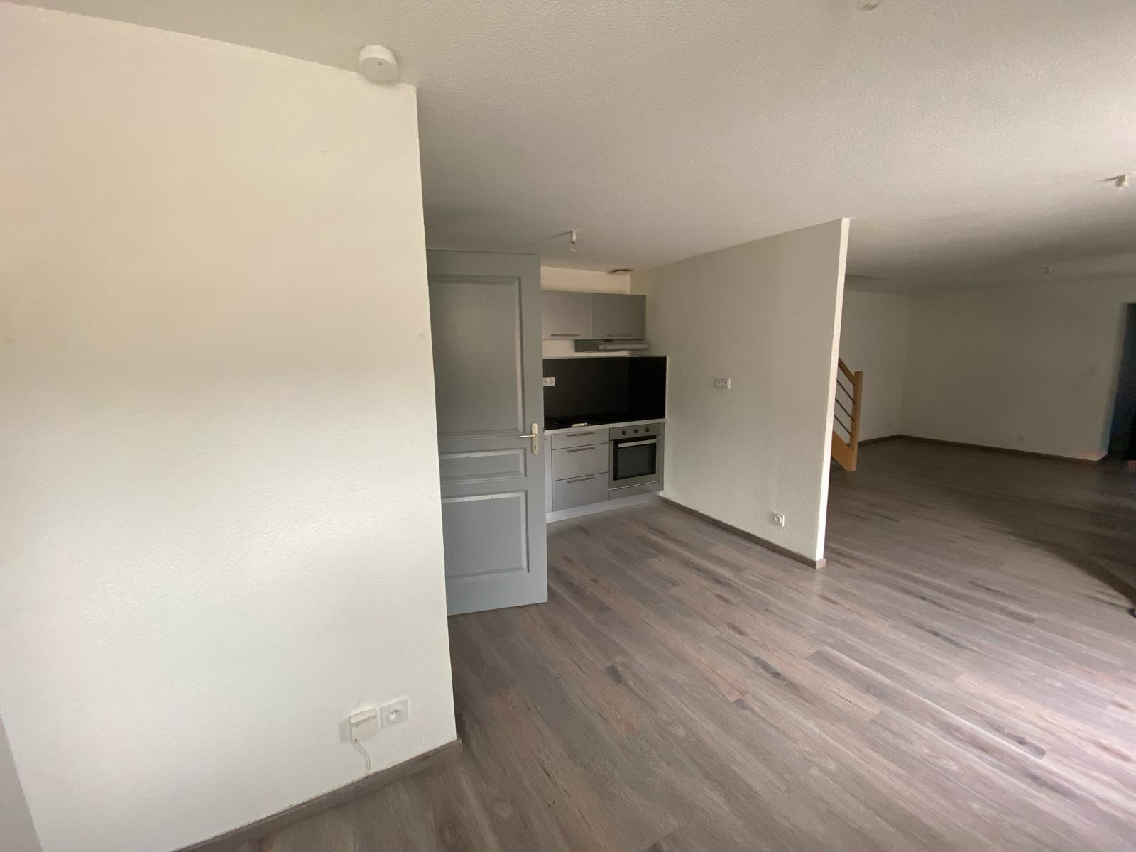 BEL APPARTEMENT T4 EN DUPLEX - QUARTIER JEAN-JAURES